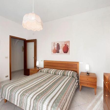 Trilocale Mazzini Con 2 Balconi Apartment Varazze Exterior photo
