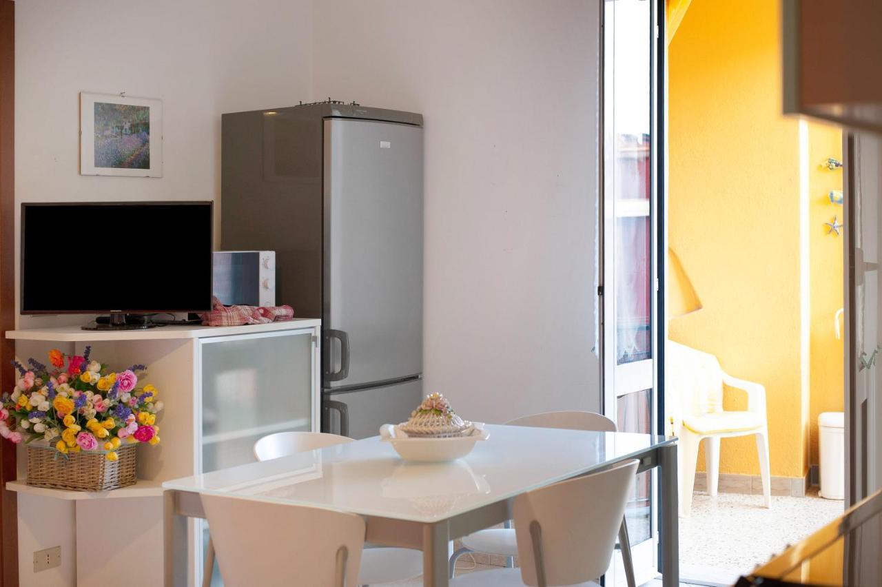 Trilocale Mazzini Con 2 Balconi Apartment Varazze Exterior photo