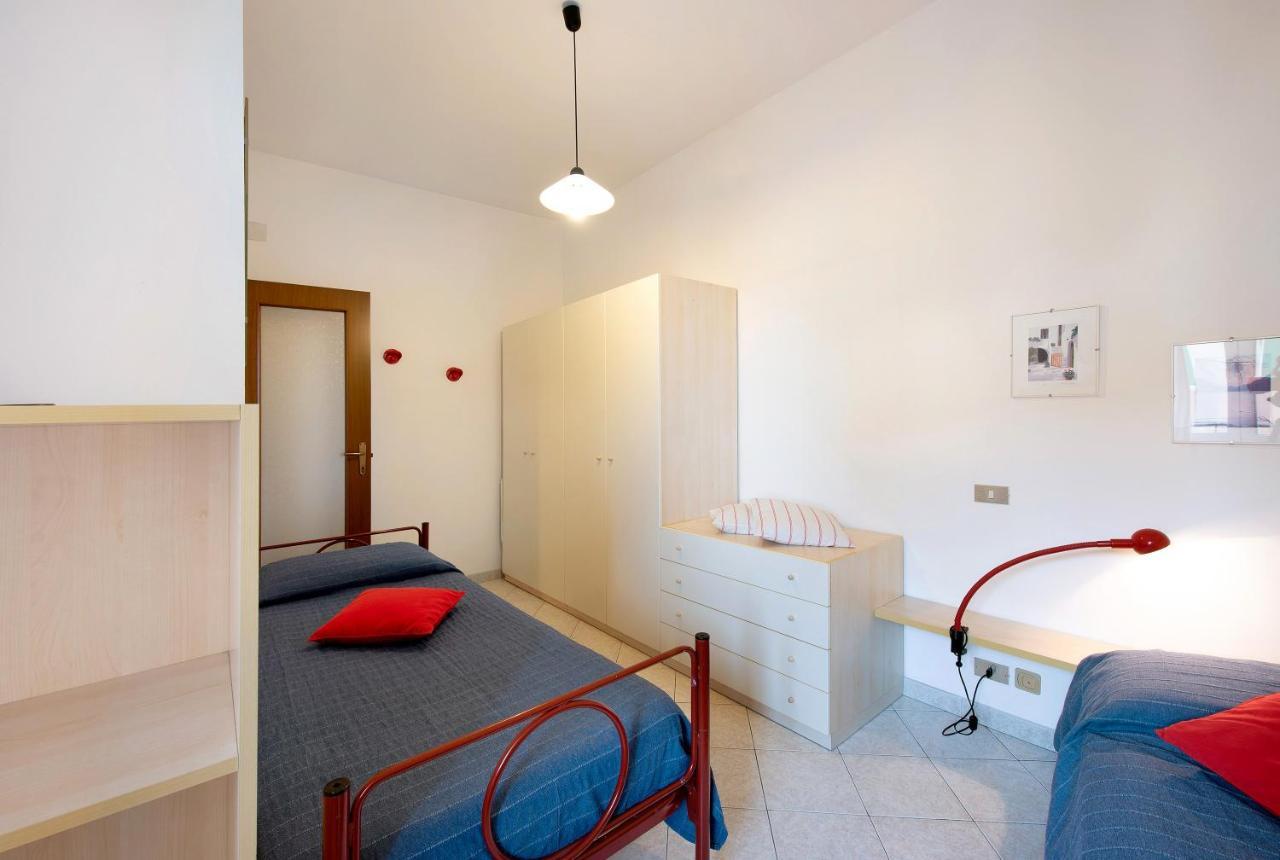 Trilocale Mazzini Con 2 Balconi Apartment Varazze Exterior photo