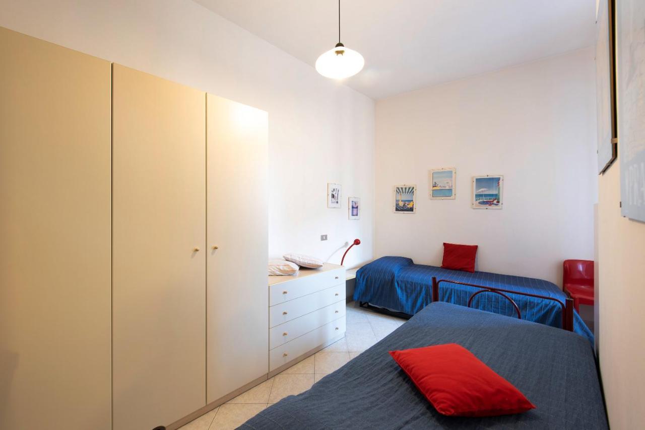 Trilocale Mazzini Con 2 Balconi Apartment Varazze Exterior photo